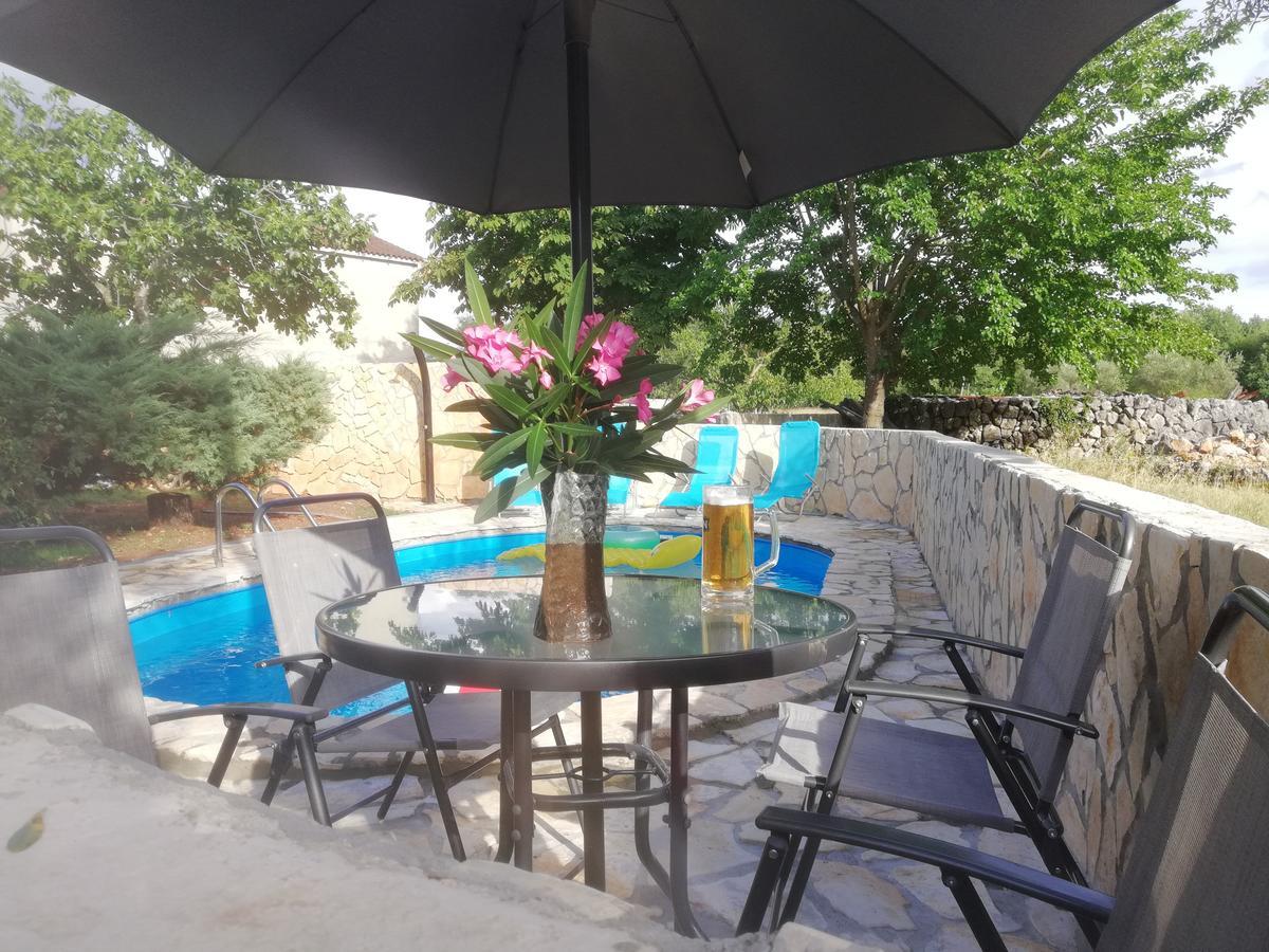 מאלינסקה Holiday Home Casa Bianca מראה חיצוני תמונה